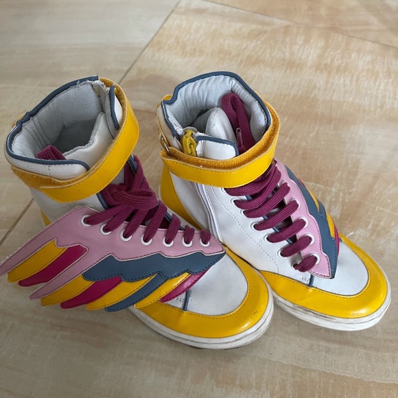 🔥NEW Kids🔥 STELLA MCCARTNEY Wings Sneaker - Picture 3 of 8